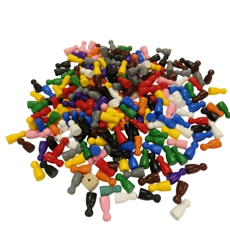 Board Game Illustration - 100 Adet Renkli Ahşap Satranç İşaretleyiciler
