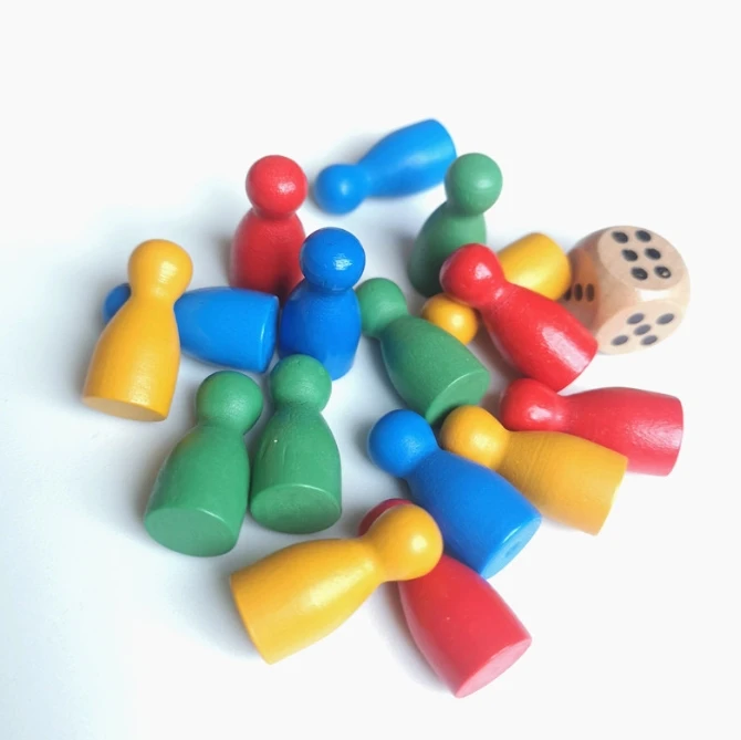 100 Adet Renkli Ahşap Satranç  - Board Game Illustration incelemesi ve fiyatı